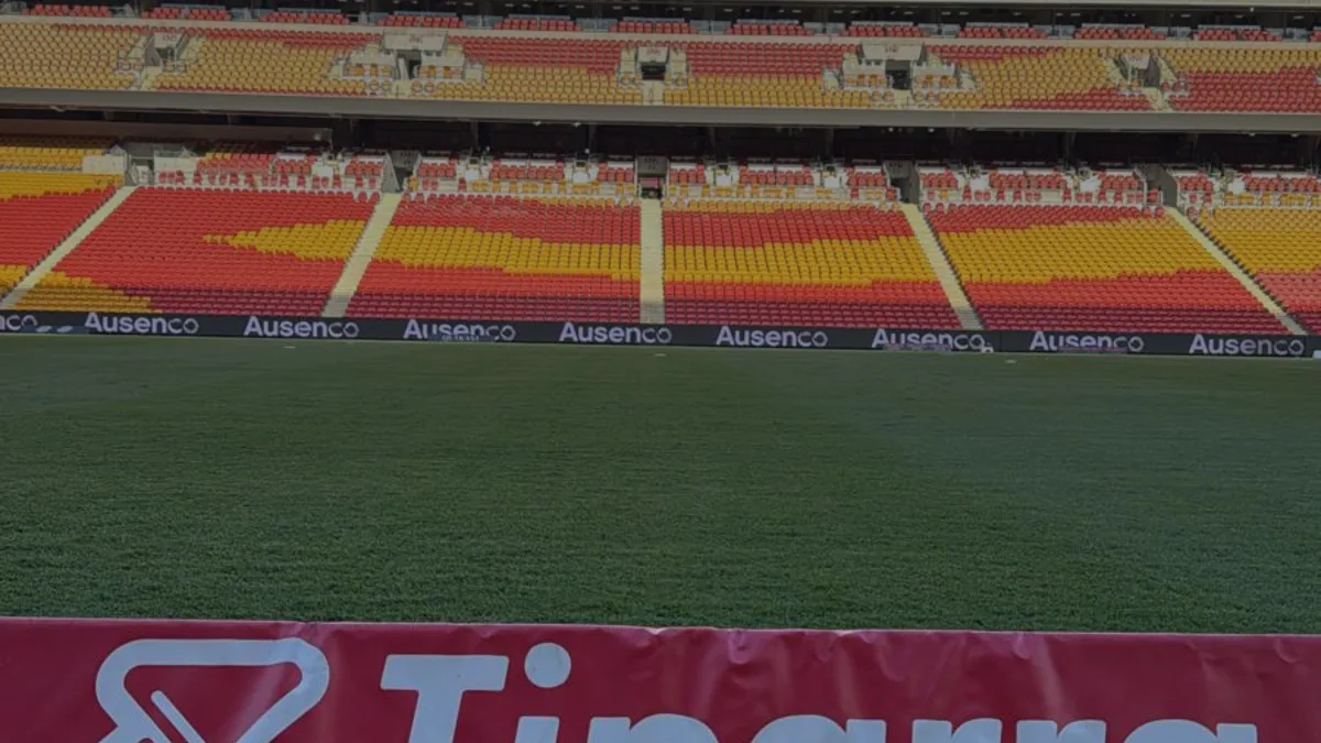 How to Sell Digital Sponsor Packages (Even If You've Never Done It Before)